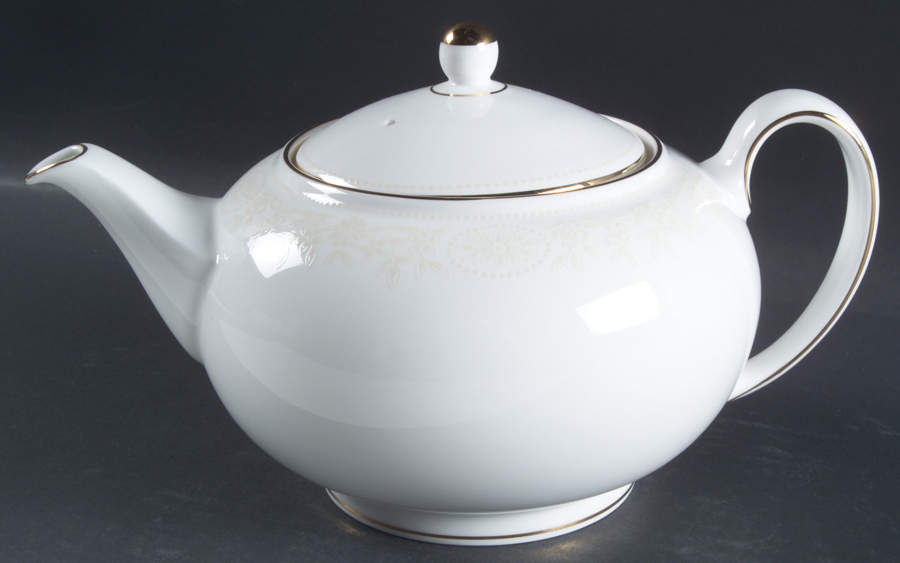 Mont Blanc Teapot & Lid by Wedgwood-1