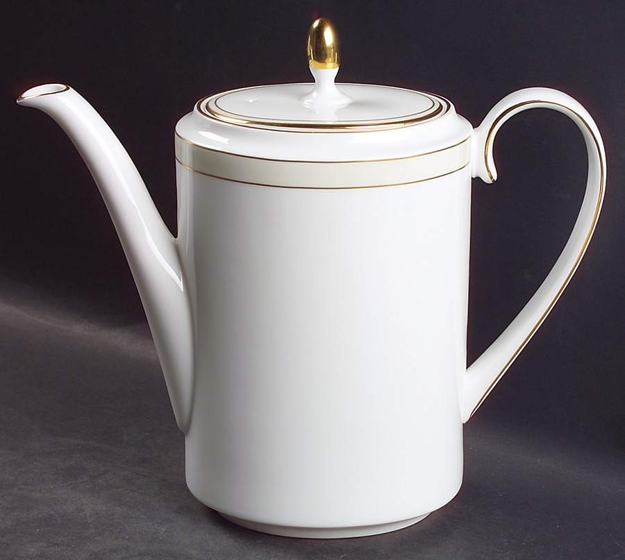 Champagne Duchesse Coffee Pot & Lid by Wedgwood-1
