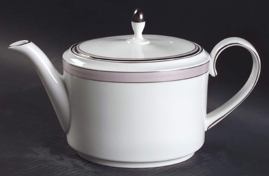 Pink Duchesse Teapot & Lid by Wedgwood-1
