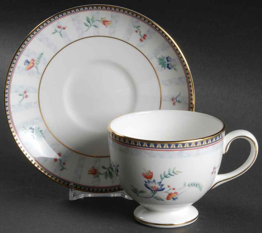 Sunburst Footed Cup & Saucer Set by Wedgwood-1
