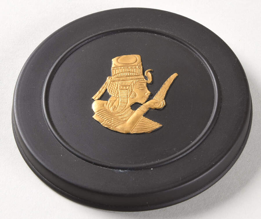Gilded Black Basalt Egyptian Lid for 4" Round Box by Wedgwood-1