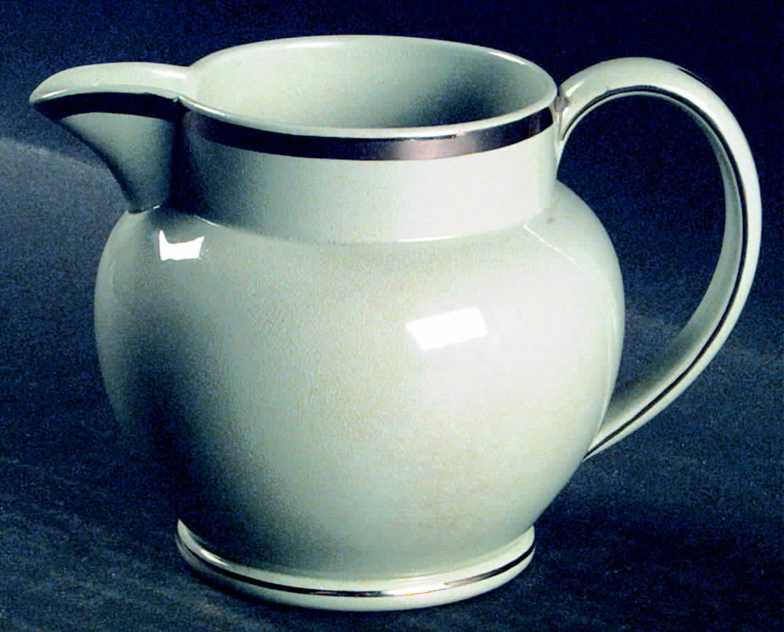 AM7911 Creamer by Wedgwood-1