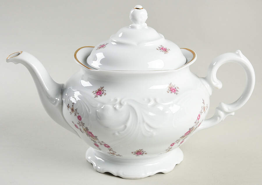 Tea Rose Teapot & Lid by Wawel-1