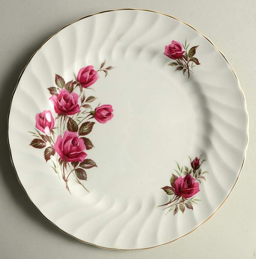 Rose Royale Dinner Plate by Wood & Sons-1