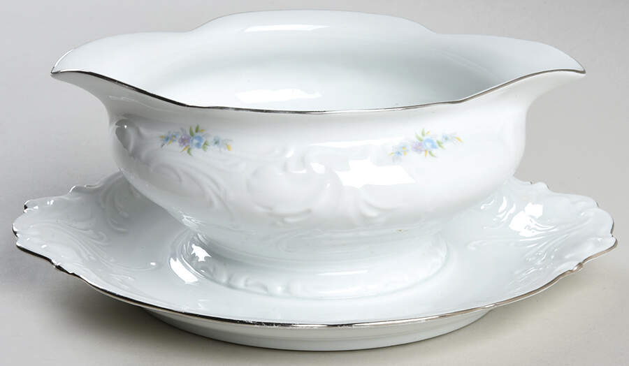 WAV34 Gravy Boat with Attached Underplate by Wawel-1