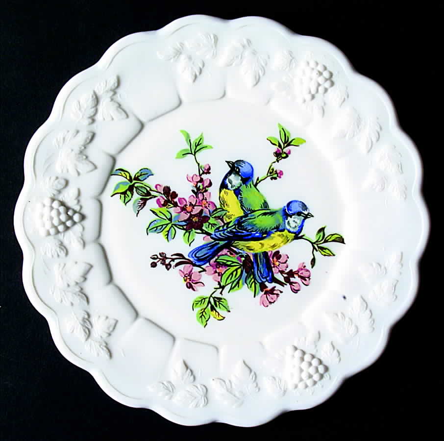 Paneled Grape Bird Series Luncheon Plate by Westmoreland-1
