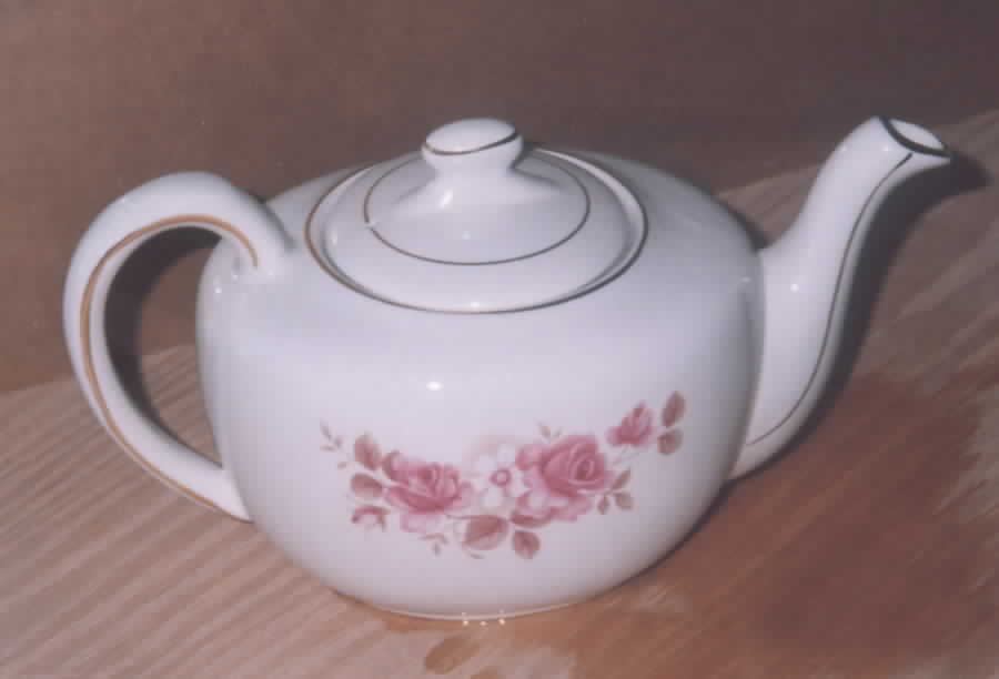 WOO88 Teapot & Lid by Wood & Sons-1