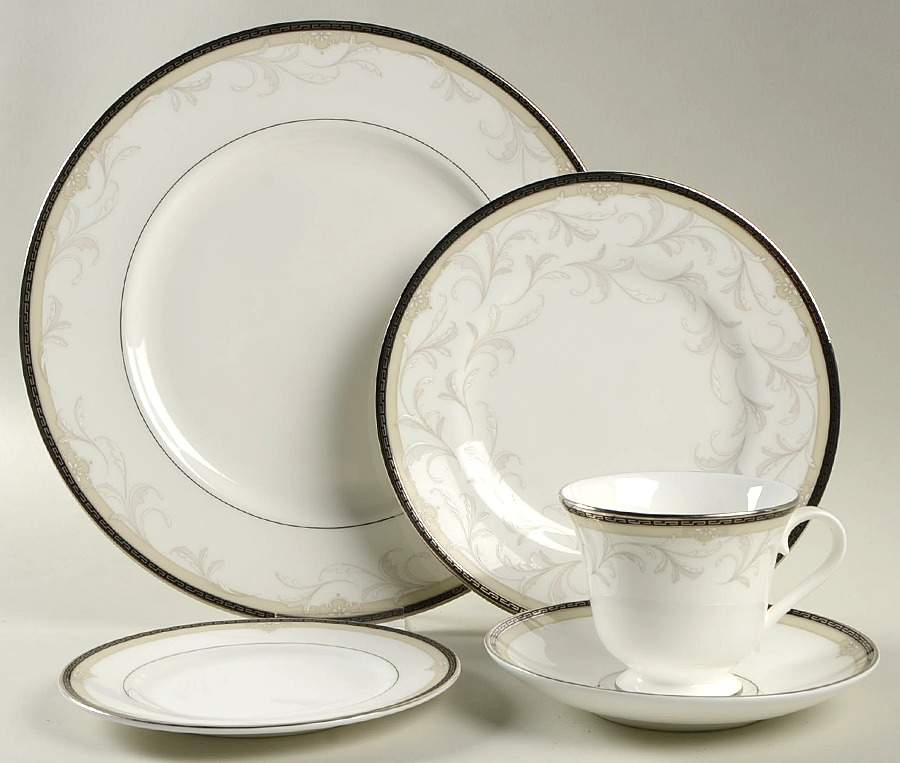 Brocade 5 Piece Place Setting by Waterford China-1