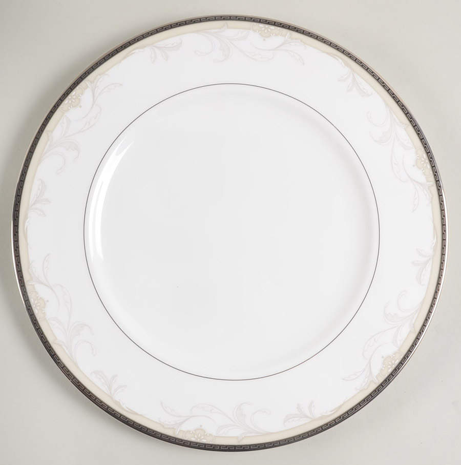 Brocade Dinner Plate by Waterford China-1