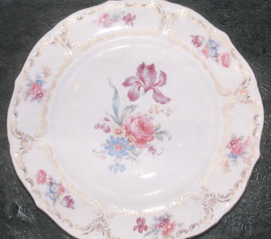 WIG585 Dinner Plate by Winterling - Bavaria-1