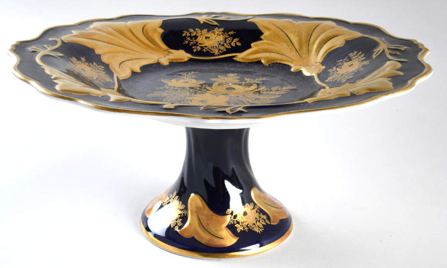 Jutta Blue 12" Diameter Pedestal Cake Stand by Weimar-1