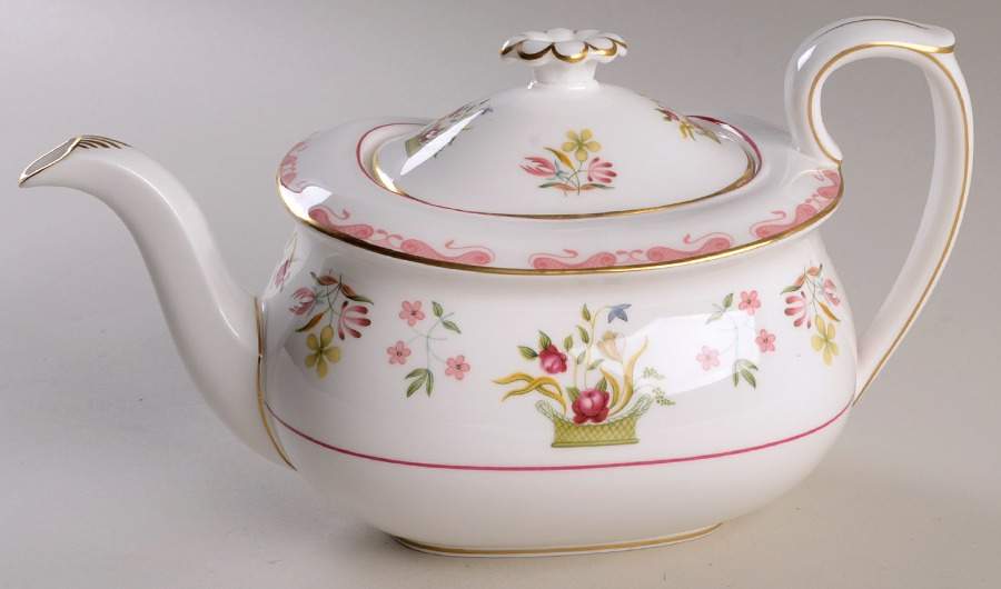 Bianca ("W" Wedgwood Mark Only) Teapot & Lid by Wedgwood-1