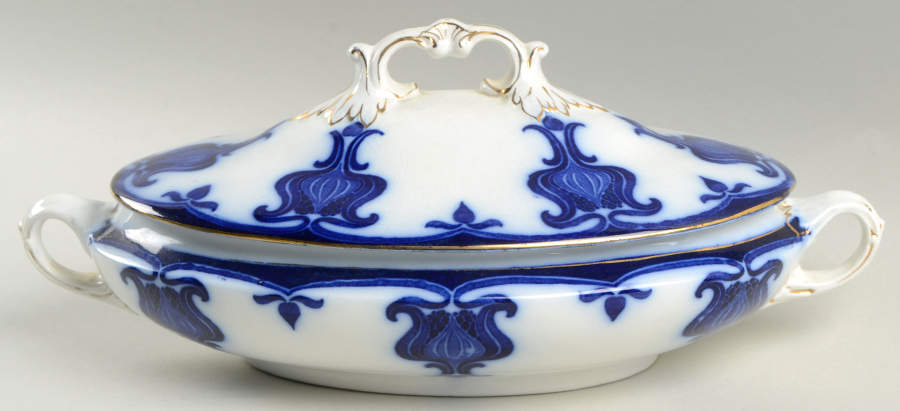Poppy Flow Blue Oval Covered Vegetable by Wedgwood-1