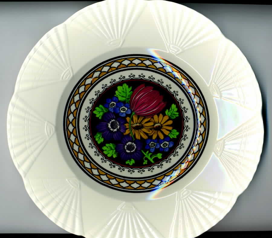 C5206 Luncheon Plate by Wedgwood-1
