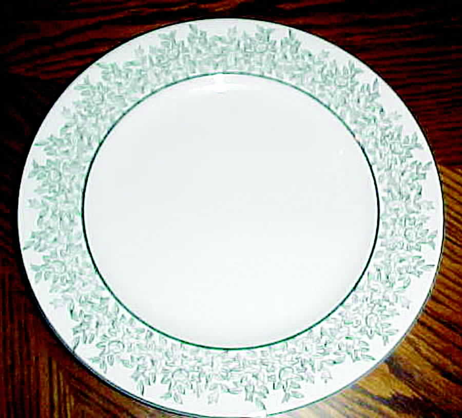 WLW2 Dinner Plate by Willow (Japan)-1