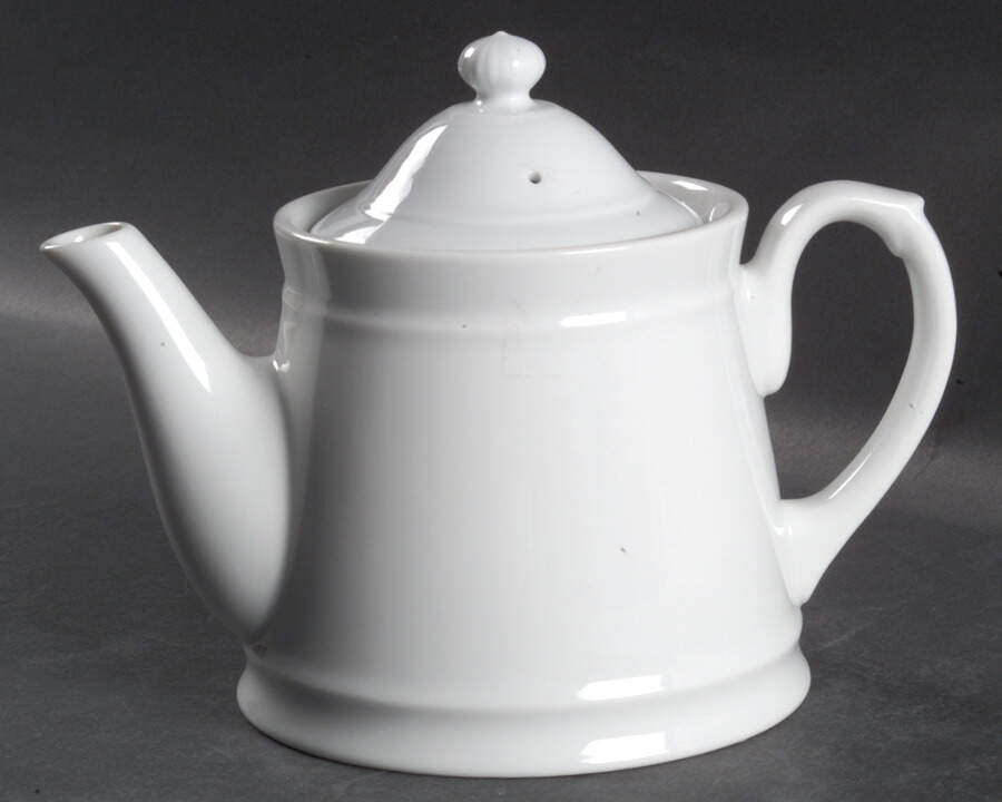 Brasserie White Small Teapot & Lid by Williams-Sonoma-1