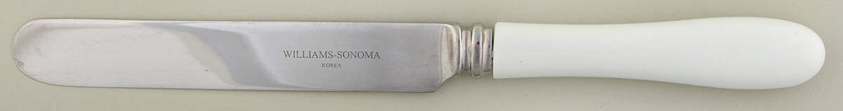 Brasserie White Large Dinner Knife by Williams-Sonoma-1