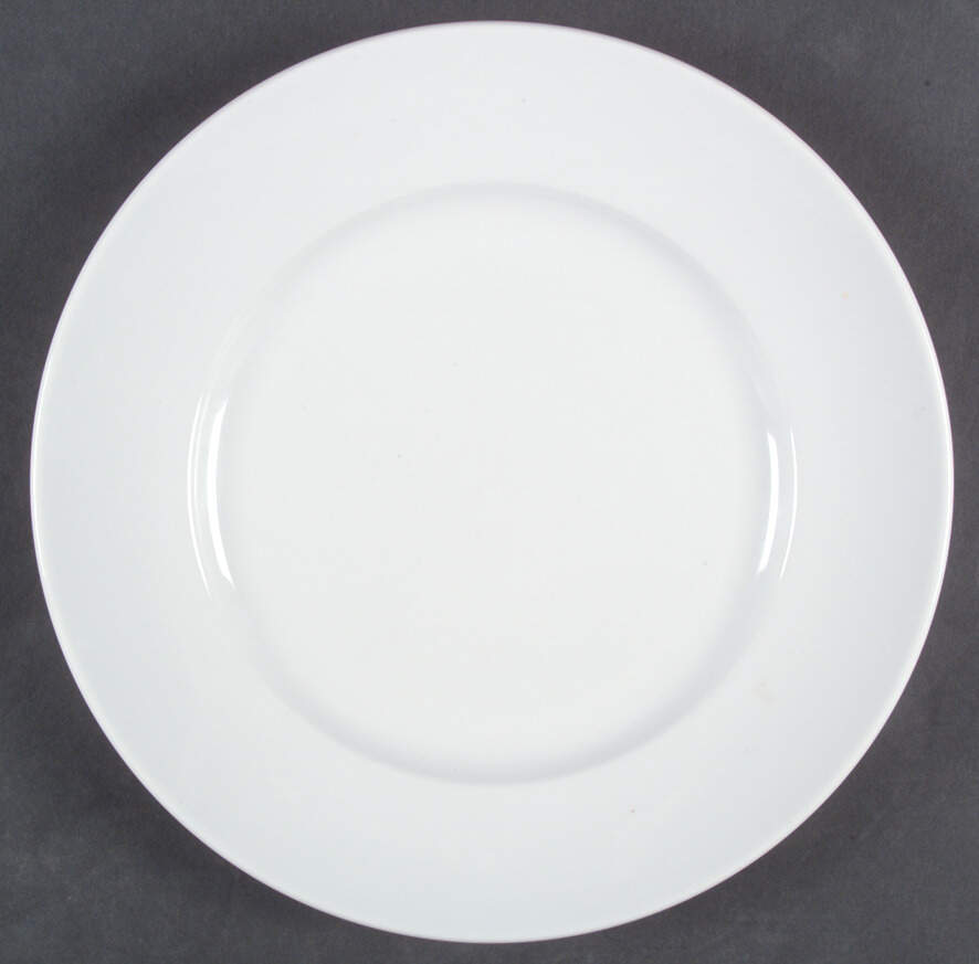 Brasserie White Dinner Plate by Williams-Sonoma-1