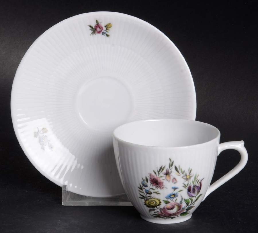 WIG598 Flat Demitasse Cup & Saucer Set by Winterling - Bavaria-1
