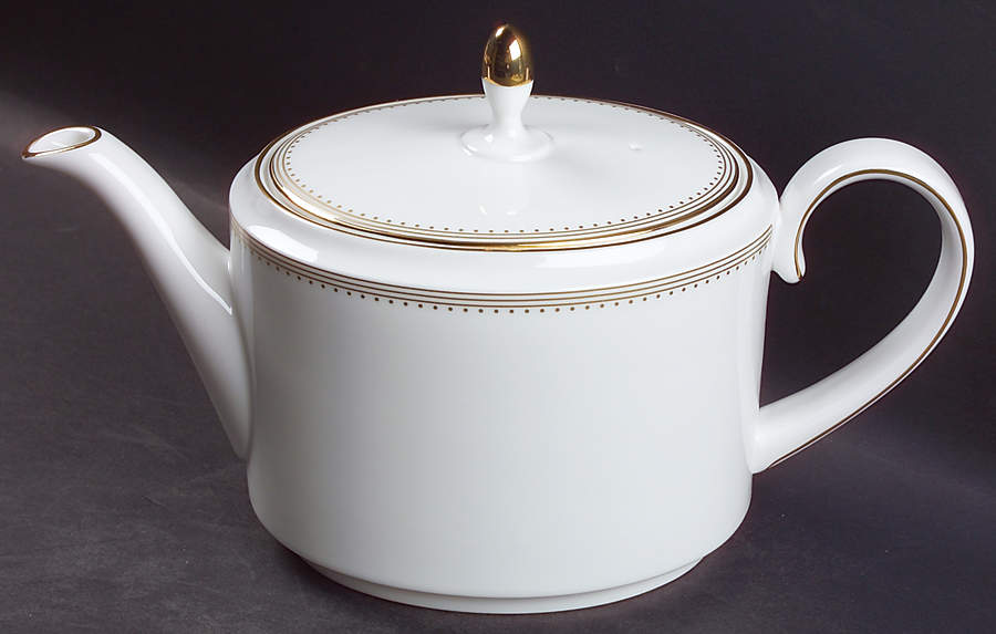 Golden Grosgrain Teapot & Lid by Wedgwood-1