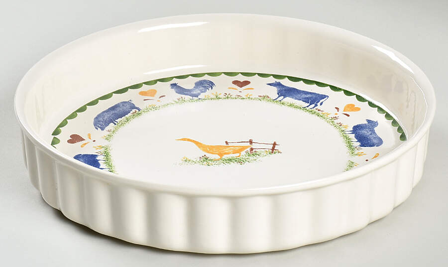 Jack's Farm (Multicolor) Quiche Dish by Wood & Sons-1