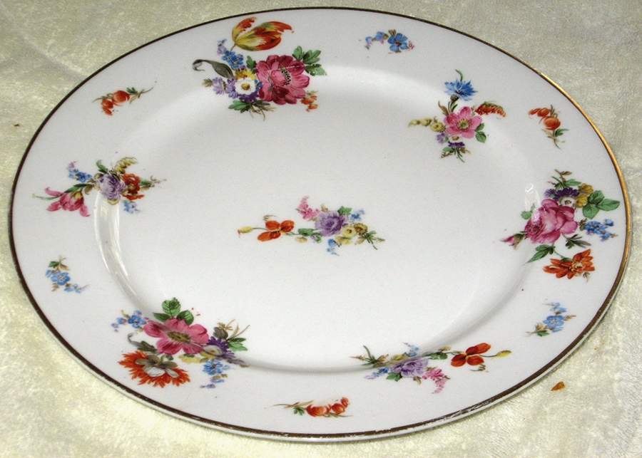 C9275 Luncheon Plate by Warwick-1