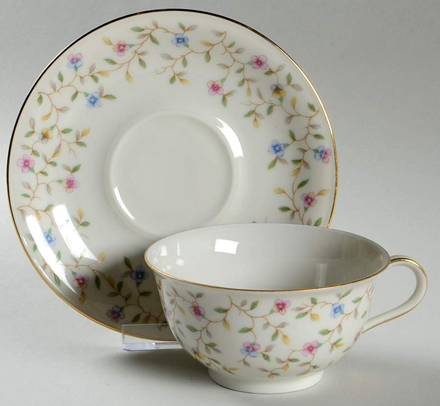 WIG619 Footed Cup & Saucer Set by Winterling - Bavaria-1