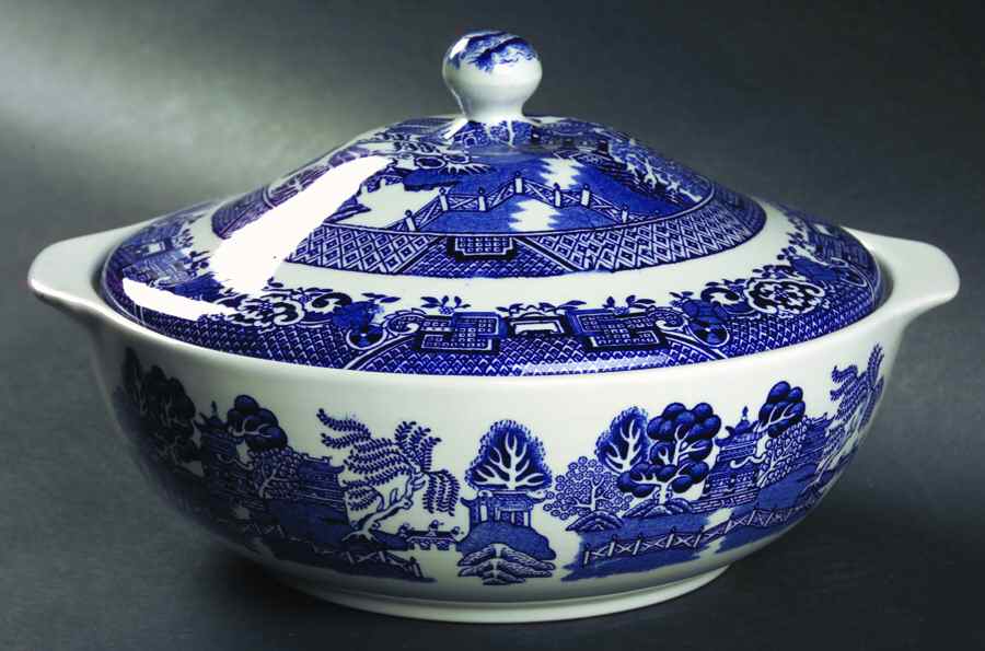Blue Willow (Newer, Continental Shape) Round Covered Vegetable by Wood & Sons-1