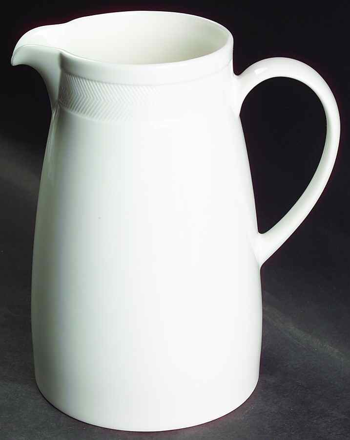 Grand Gourmet 56 Oz Pitcher by Wedgwood-1