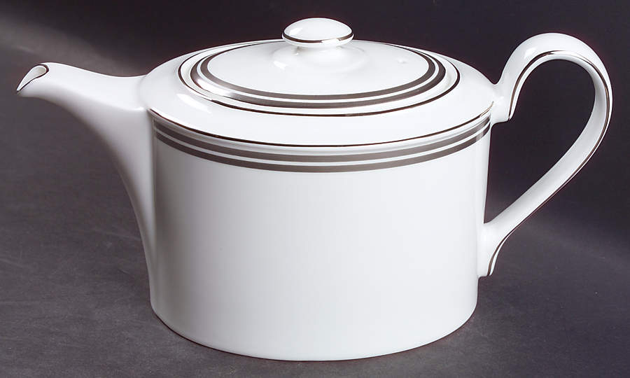 Promenade Teapot & Lid by Wedgwood-1