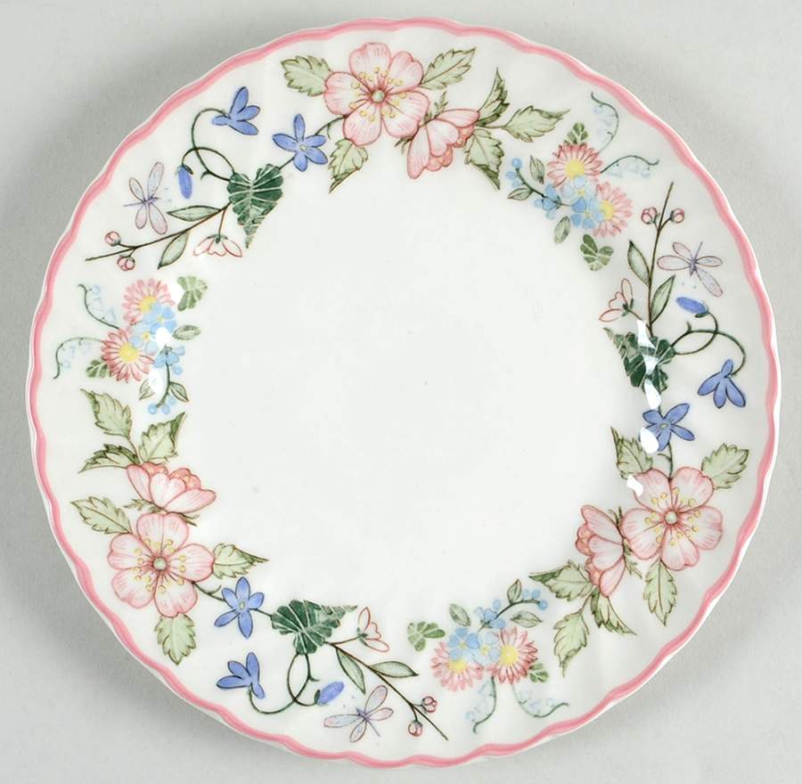 Spring Fields Salad Plate by Wood & Sons-1