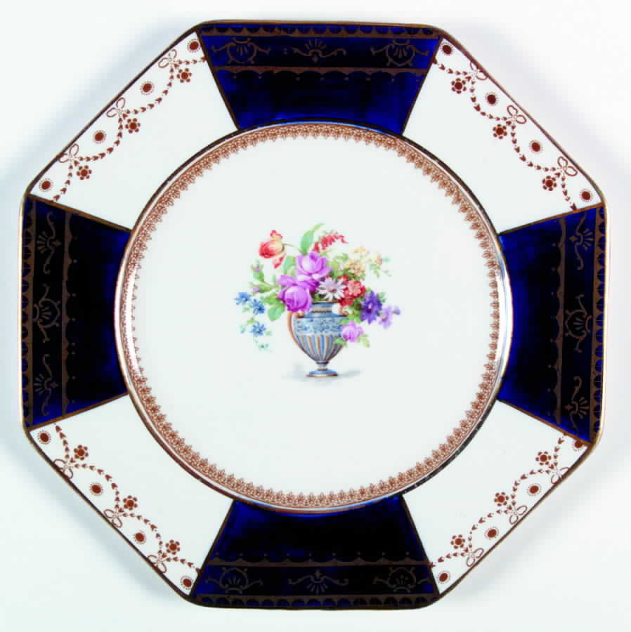 WW271 Luncheon Plate by Wedgwood-1
