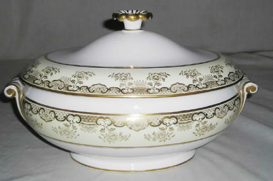 WW274 Round Covered Vegetable by Wedgwood-1