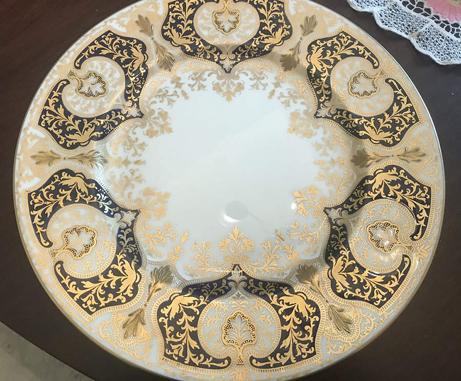 WW277 Dinner Plate by Wedgwood-1