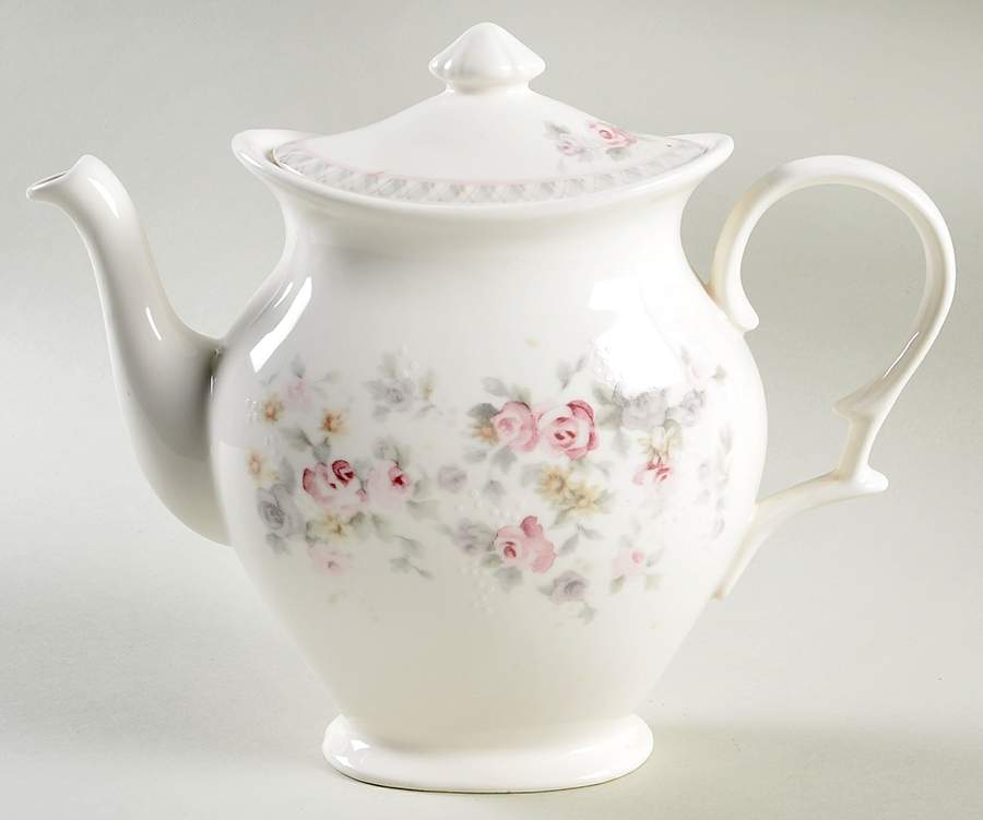 Clarise Teapot & Lid by Westbury Court-1
