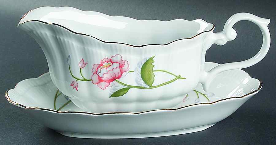 Trellis Gravy Boat & Underplate/Relish by Baum Brothers-1