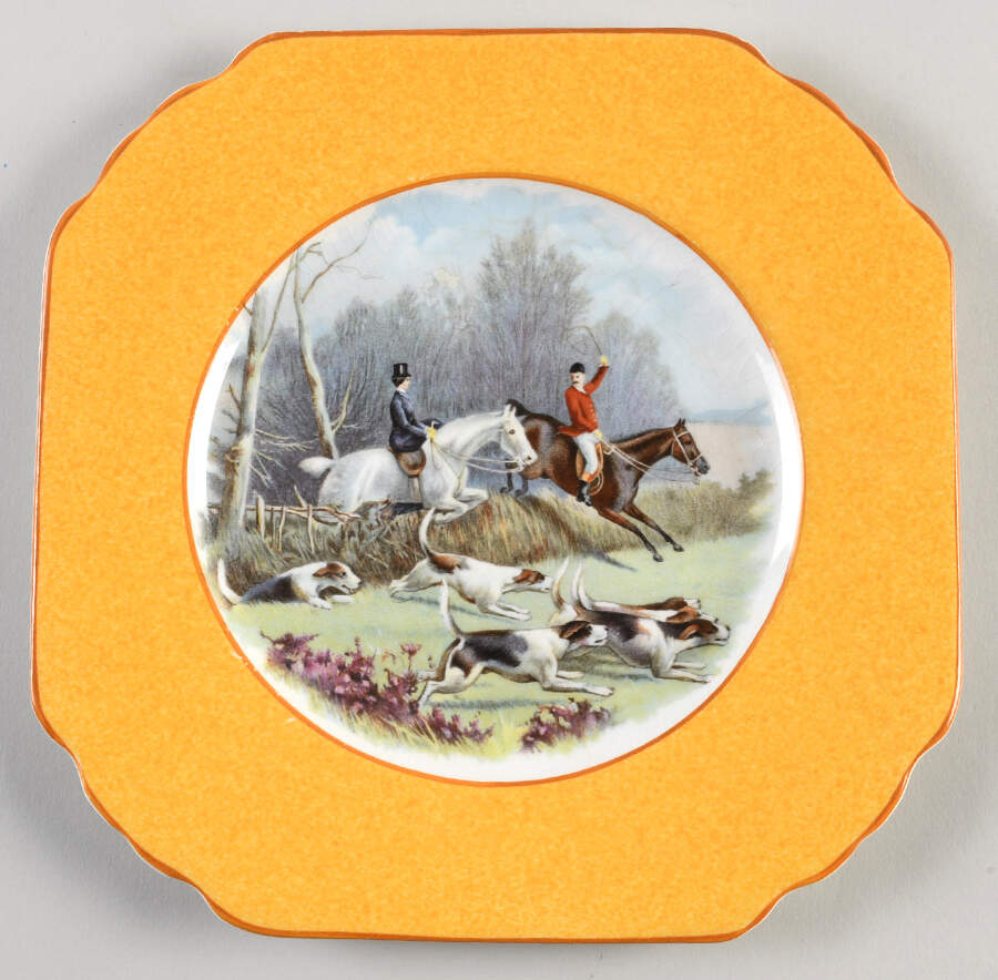 C1376 Yellow Luncheon Plate by Wedgwood-1