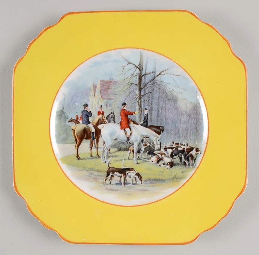 C1376 Yellow Luncheon Plate by Wedgwood-1