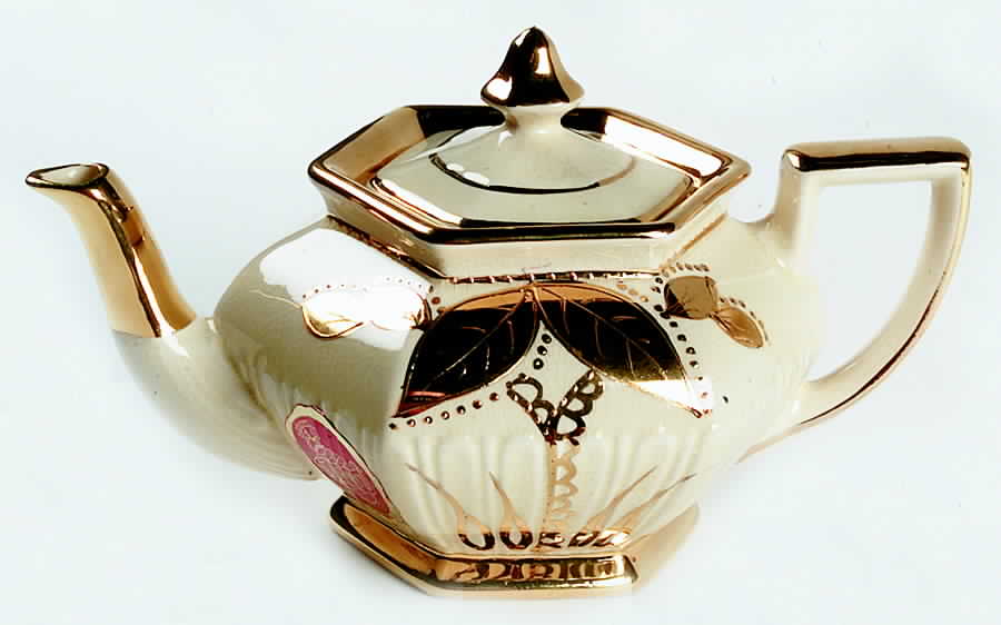 1058 Teapot & Lid by Arthur Wood-1