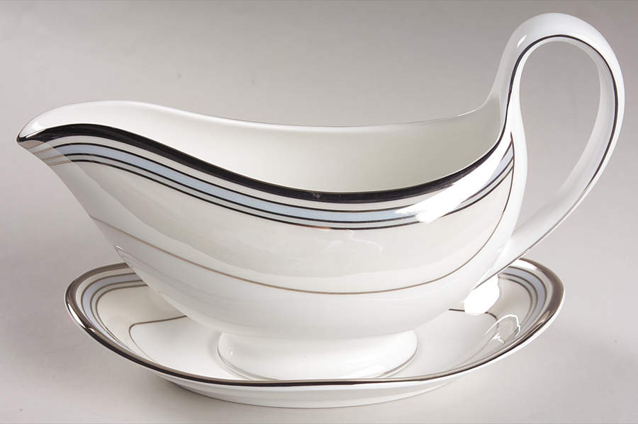 Lustreware Accessories Gravy Boat & Underplate by Wedgwood-1