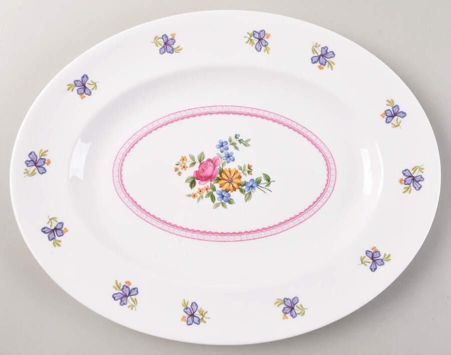 WW297 14" Oval Serving Platter by Wedgwood-1