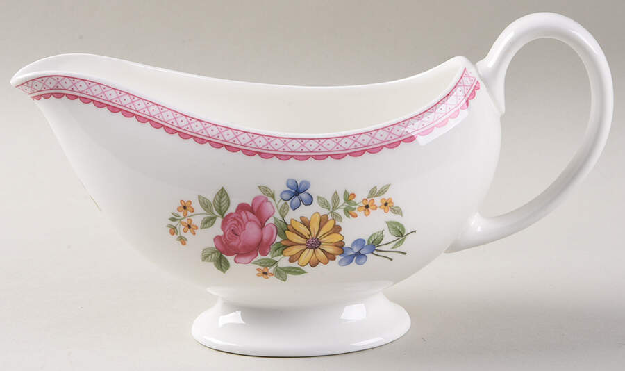 WW297 Gravy Boat by Wedgwood-1
