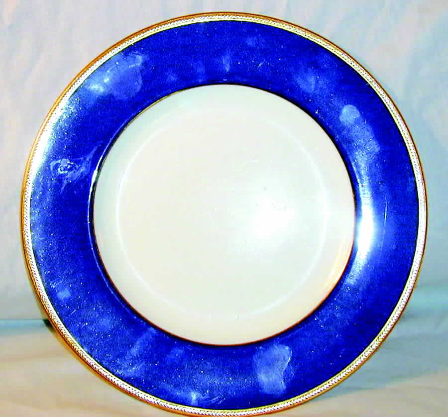 W347 Dinner Plate by Wedgwood-1