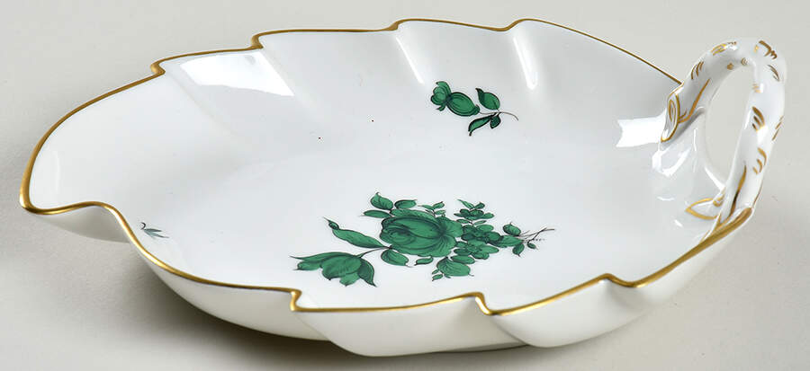 Maria Theresa 7" Handled Leaf Dish by Wiener Porzellan-1
