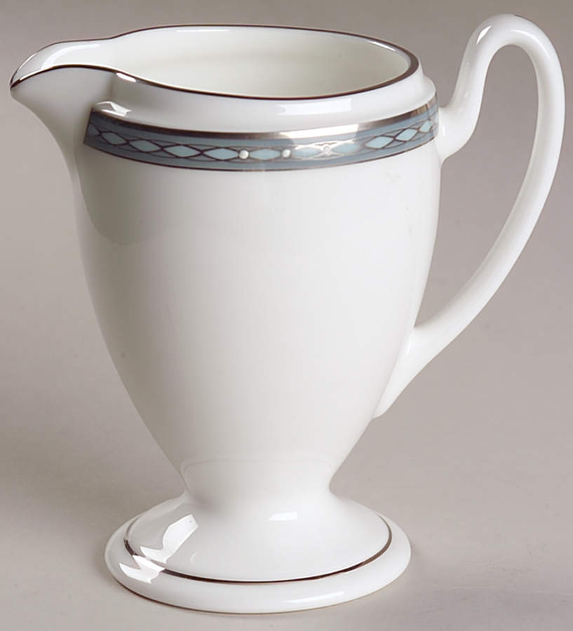 Pavia Creamer by Waterford China-1