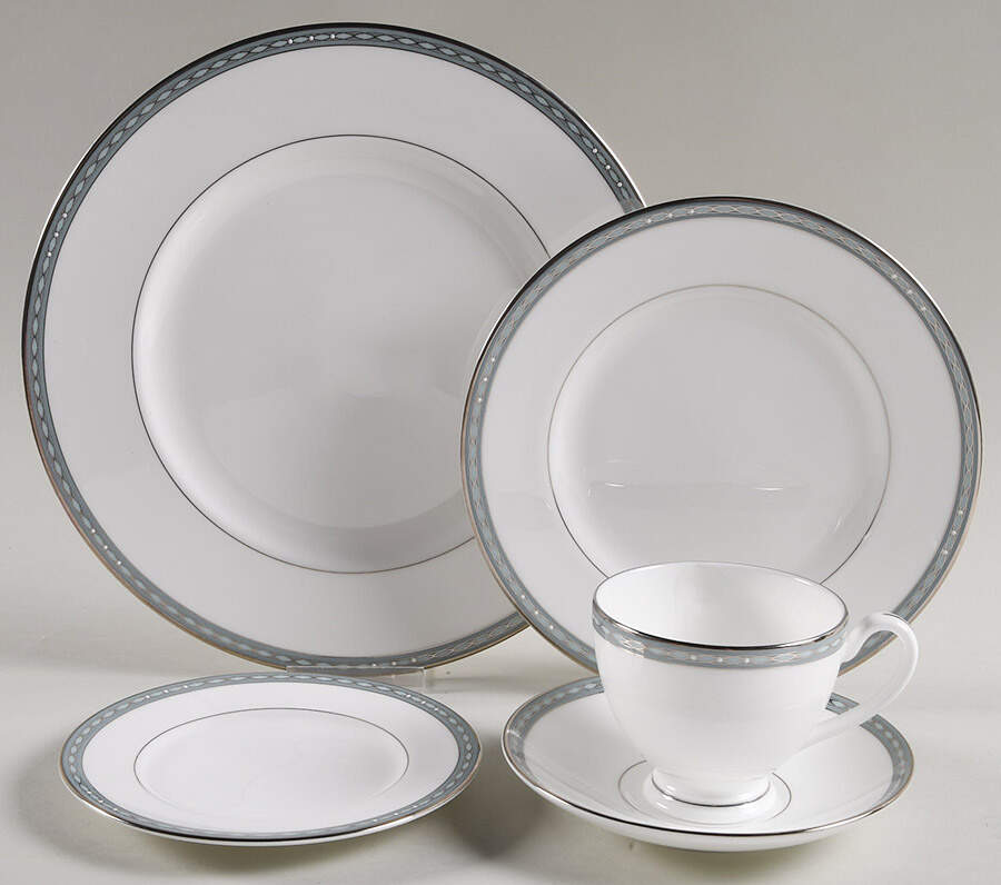 Pavia 5 Piece Place Setting by Waterford China-1
