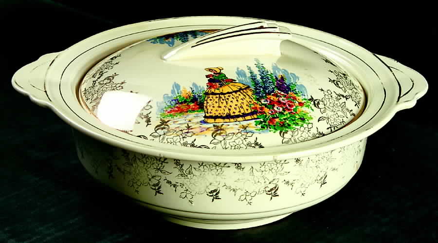 Wlt4 Round Covered Vegetable by John H Walton-1