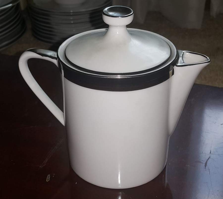 Swathmore Creamer & Lid by Wentworth-1