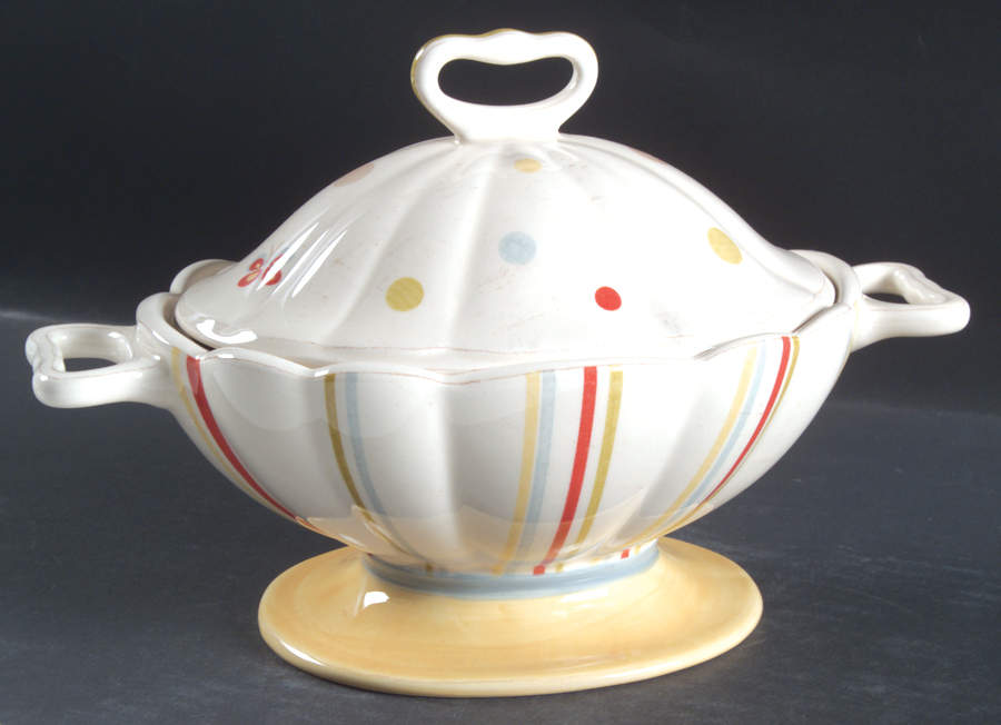 Formosa Oversize Sugar Bowl & Lid by Waterford China-1