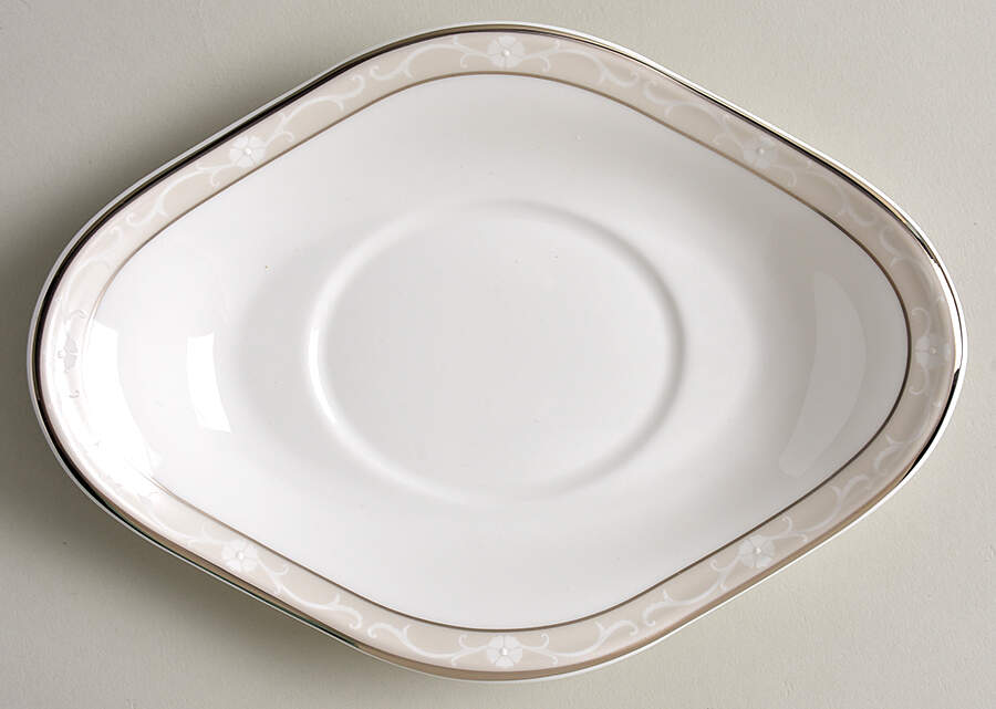Icing Gravy Boat by Wedgwood-1